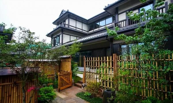 竹籬院牆，打造清新自然庭院的最佳選擇