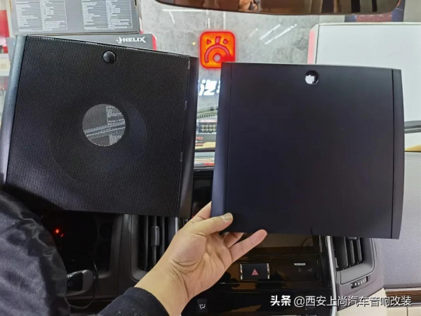 越野硬漢搭配HIFI立體環繞聲讓人意猶未盡，酷路澤升級德國RS音響