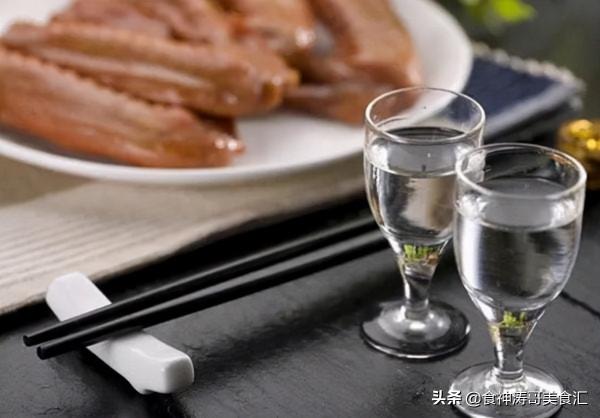 春節“家宴酒”應該怎麼選？幾款200元的純糧酒，面子裡子都能有