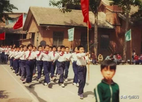 一九八零年 呼市這家人