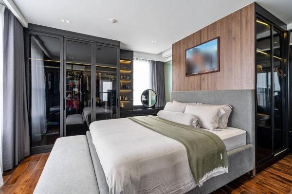 兩梯兩戶，115㎡打通公共區域所有的隔牆，大橫廳帶來大平層效果