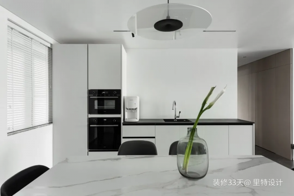 現代簡約質感四室大平層