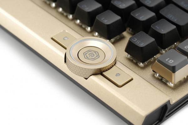 奢華氣質，美商海盜船 CorsairK100 璀璨金機械鍵盤簡評