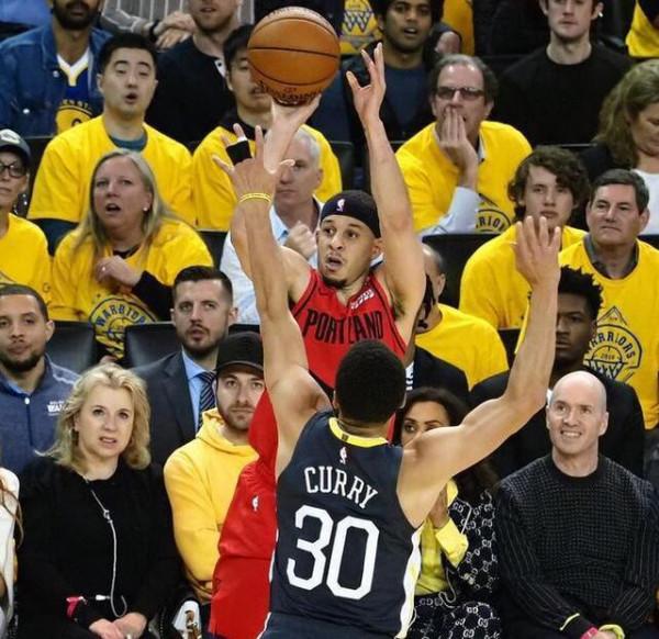 不愧是庫裡弟弟!小庫裡成本賽季中投王 不愧是庫裡弟弟!小庫裡成本賽季中投王