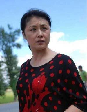 鄉村愛情10大演技派，謝大腳趙海燕飆戲，範偉謝廣坤劉能是YYDS