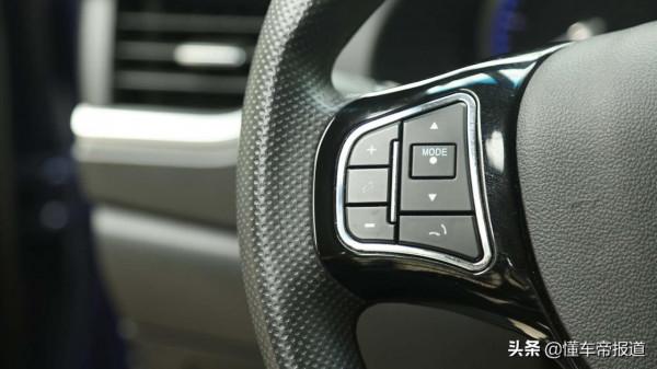 新車 | 售價8.38萬元起,黃海大牛N1S先鋒版上市,配五十鈴2.8T動力 新車 | 售價8.38萬元起,黃海大牛N1S先鋒版上市,配五十鈴2.8T動力