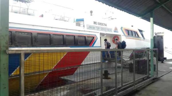 風情萬種之蘭卡威，沉醉交織的撩人夜色中，去找尋流浪的詩和遠方