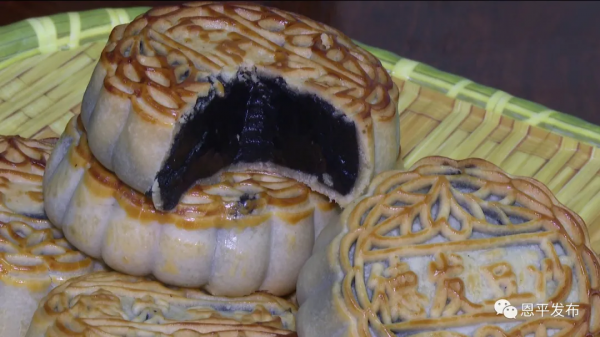 「我們的節日」燒烤、瀨粉……恩平人的“中秋味道”