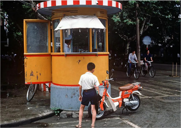 滿滿的感動，每一張老照片都是故事，美好的八十年代