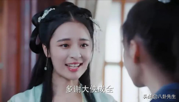 “85花”女扮男裝：楊冪楊穎唐嫣個個濃妝，倪妮劉詩詩有說服力