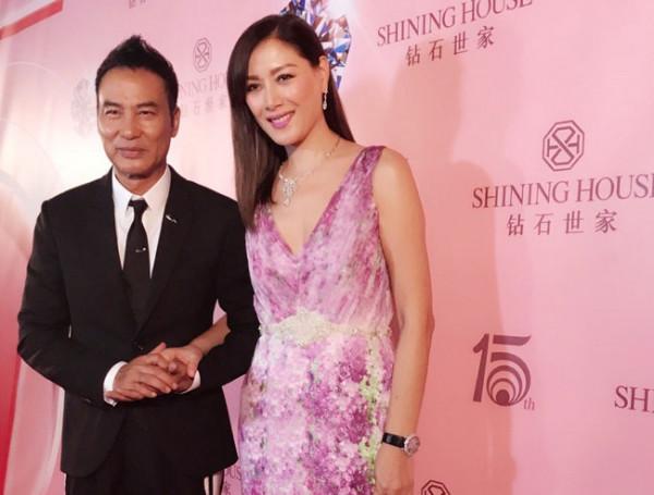 狗糧專場，盤點港圈5對婚齡超15年，感情依舊堅如磐石的影帝夫妻