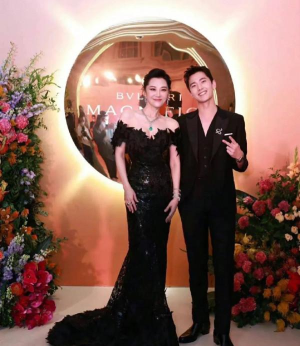 “逆生長”的女星我只服這5位,當你老了,她們依然容顏依舊 “逆生長”的女星我只服這5位,當你老了,她們依然容顏依舊