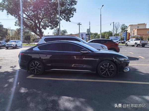 漢EV自駕新疆,木壘博物館最有意思的是錢幣按照朝代分別給你展現 漢EV自駕新疆,木壘博物館最有意思的是錢幣按照朝代分別給你展現