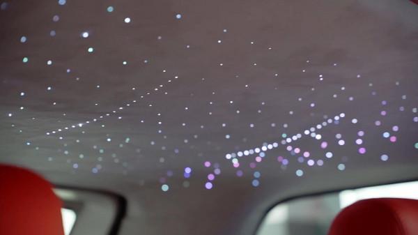 誰說星空膜、星空頂土的?搭配上幹椒紅內飾真是絕了! 誰說星空膜、星空頂土的?搭配上幹椒紅內飾真是絕了!