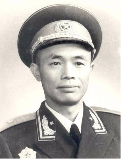 林彪麾下的十大猛將，人人戰績輝煌，誰是第一大將？