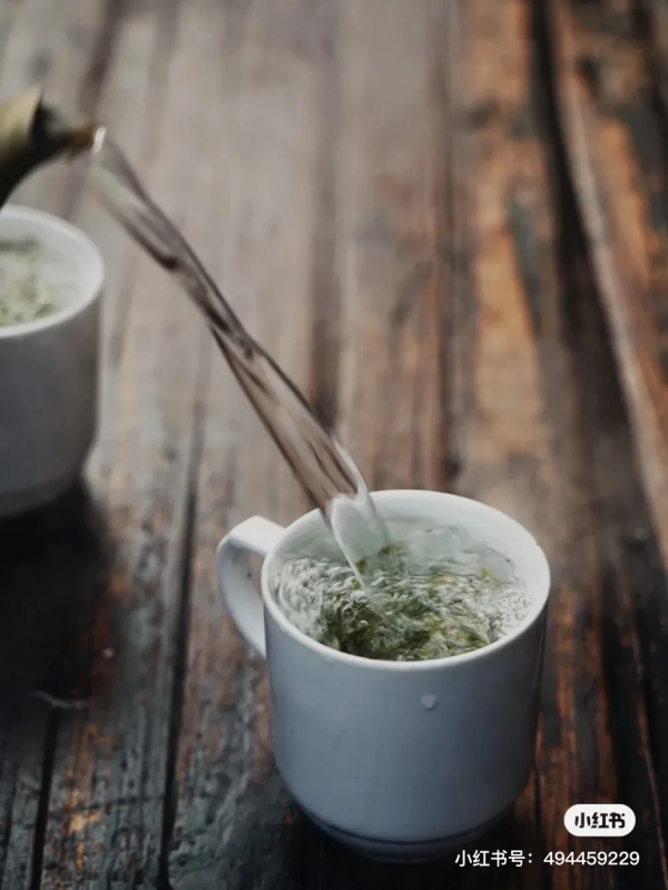 凌晨就開始喝早茶的小縣城,比廣東猛多了 凌晨就開始喝早茶的小縣城,比廣東猛多了