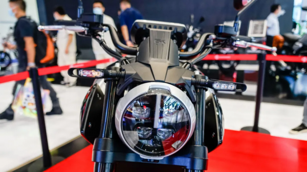 高金GK1200 GK1000公升級新車強勢登陸重慶摩博會