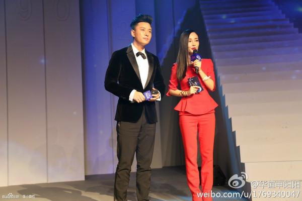 金馬影后李小璐和北京電影學院校草賈乃亮的親密合照