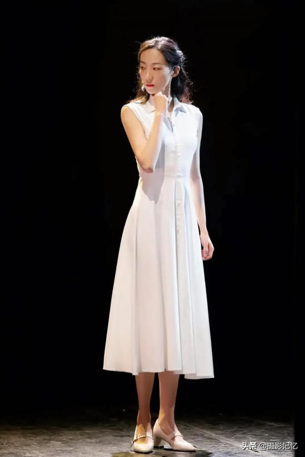 韓雪：容貌娟秀