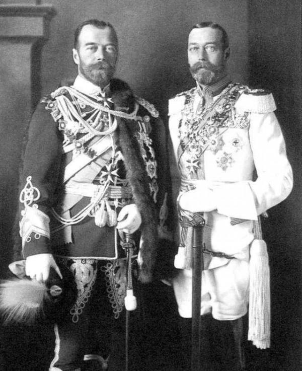 第一次世界大戰,更像是一群親戚打仗,那麼誰和誰是親戚? 第一次世界大戰,更像是一群親戚打仗,那麼誰和誰是親戚?