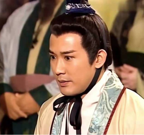 港星盧慶輝移居內地15年,定居北京稱很幸福,演大陸警察圓夢 港星盧慶輝移居內地15年,定居北京稱很幸福,演大陸警察圓夢