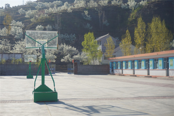 中國故事｜鄉村校長李中華：用一支嗩吶，托起一所村小