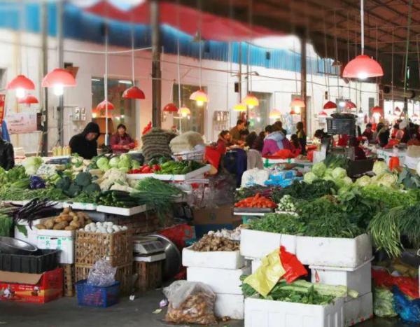 東莞首富王金城:初中輟學賣菜起家,身家300億,50歲卻患癌早逝 東莞首富王金城:初中輟學賣菜起家,身家300億,50歲卻患癌早逝