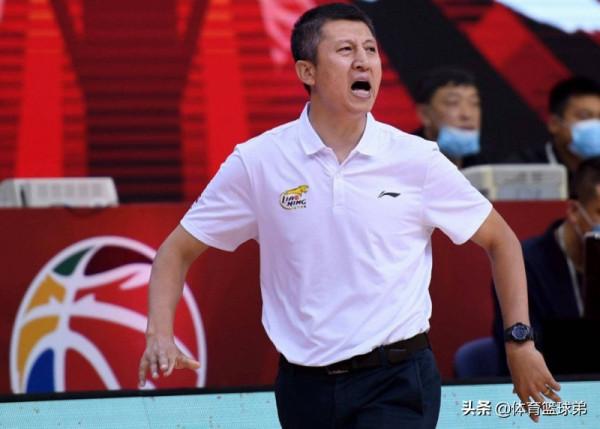 新賽季的逆襲王者來了,這次李春江老叔欲爭最強,可最後誰贏了? 新賽季的逆襲王者來了,這次李春江老叔欲爭最強,可最後誰贏了?