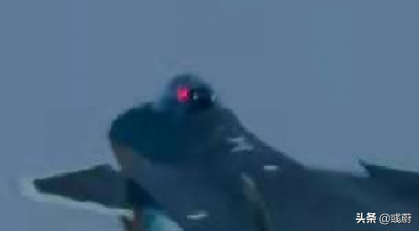 F22、殲16等先進戰機衍射屏顯都是綠色，為啥殲20的是紅色？