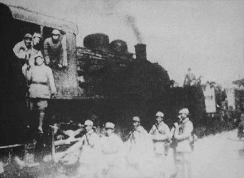 陝西剿匪回憶:剿滅鐵路悍匪,意外抓獲陷害鐵道游擊隊的兇手 陝西剿匪回憶:剿滅鐵路悍匪,意外抓獲陷害鐵道游擊隊的兇手