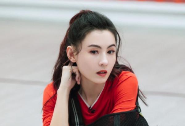 張柏芝和陳喬恩的合照火了,一個未婚一個已婚已育,狀態一目瞭然 張柏芝和陳喬恩的合照火了,一個未婚一個已婚已育,狀態一目瞭然