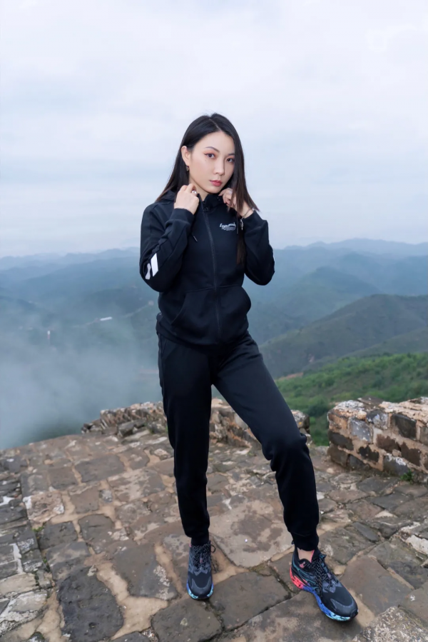 國慶出遊sporty chic,時髦戶外風鎖緊這幾套就夠了 國慶出遊sporty chic,時髦戶外風鎖緊這幾套就夠了