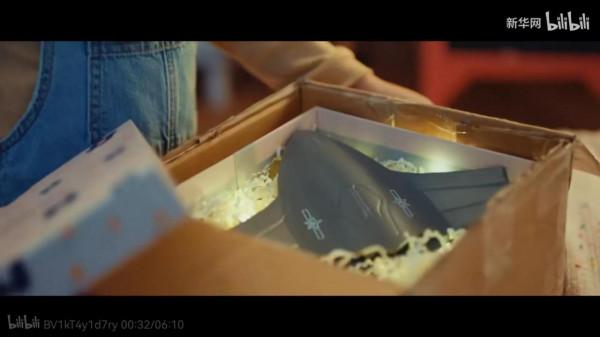 宣傳片天空之上,數次特寫的“禮物”是轟20麼,沒準是空天轟炸機 宣傳片天空之上,數次特寫的“禮物”是轟20麼,沒準是空天轟炸機