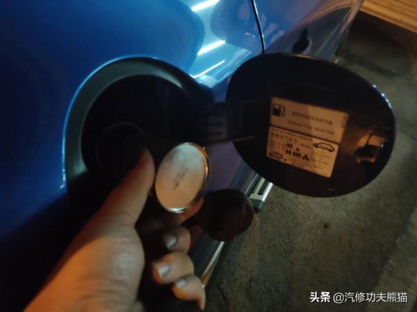 上海大眾途觀燒機油的無奈，換過五個廢氣閥三個透氣壺，今朝解決