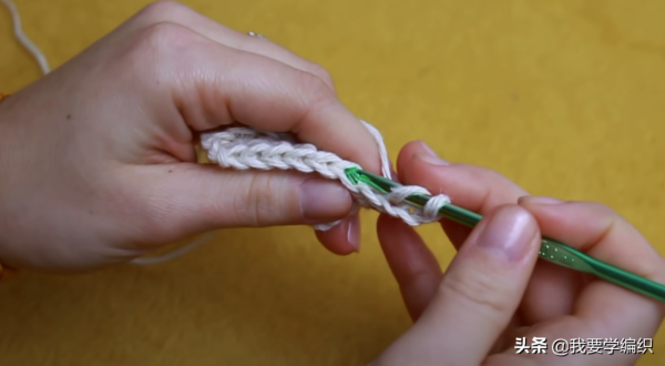 時尚顯氣質的修身鉤針女裙,半高領棗花裙教程,外穿或內搭都好看 時尚顯氣質的修身鉤針女裙,半高領棗花裙教程,外穿或內搭都好看