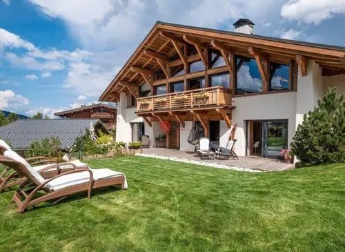 “罷工之都”羅曼蒂克的法國現狀，真實的法國生活是怎樣的？