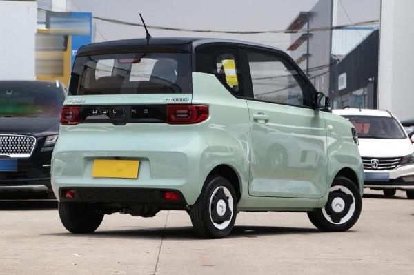 適合小女生的代步車，造型可愛還不燒油，2.88萬起，宏光MINI EV