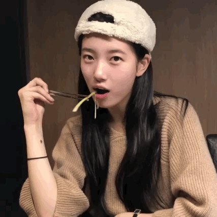 韓星街拍 | 韓劇穿搭被她玩明白了！“國民初戀”裴秀智的衣品贊一個