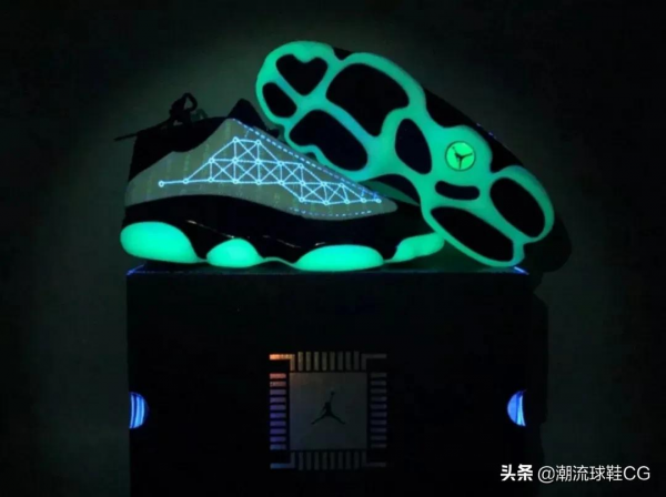 雙十一值得入手的高顏值球鞋,最便宜才幾百元 雙十一值得入手的高顏值球鞋,最便宜才幾百元