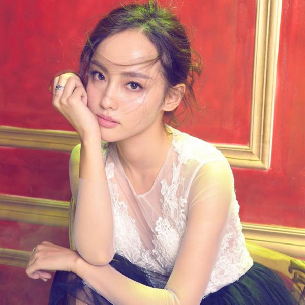 張嘉倪，一雙風情萬種的眼睛，美的勾人心魄