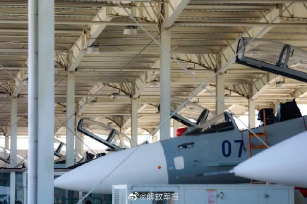 出擊！戰鷹訓練超酷瞬間