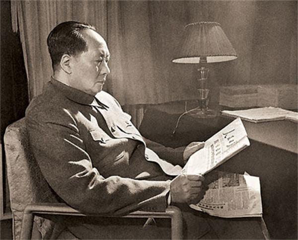 1962年印度入侵，毛主席：想了十天十夜，沒想通印度為何要打我們