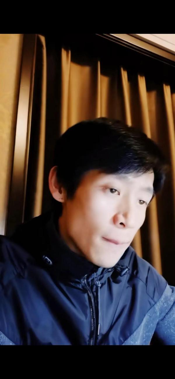 明星婚後首次直播亮相,瘦成皮包骨?一臉病態? 明星婚後首次直播亮相,瘦成皮包骨?一臉病態?