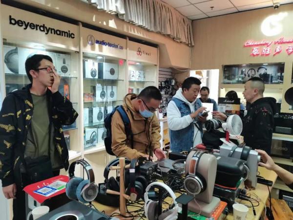 品鑑會 | qdc耳機、茶點已備上，你只管來就好