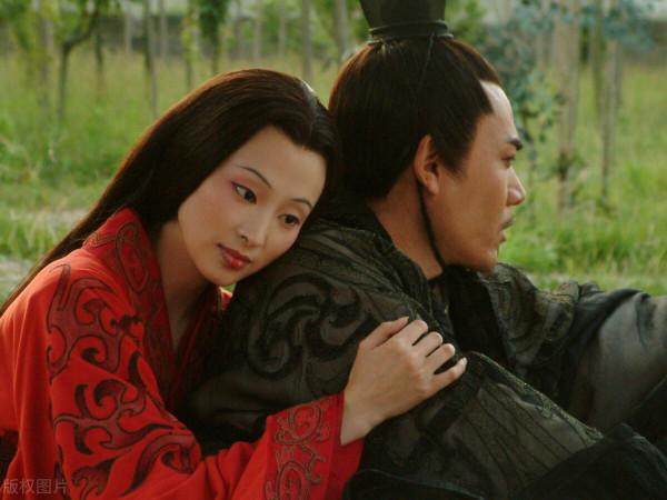 不管是什麼階層，只要對國家有貢獻，人們都會記住他