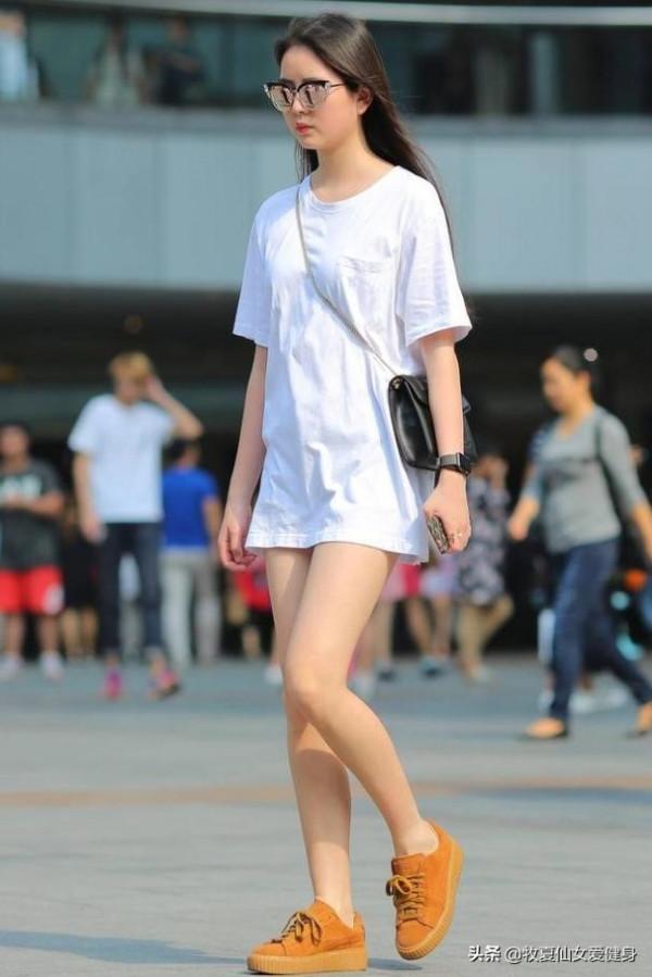 跑步和跳繩哪個減肥更快?看看以下對比,就明白哪個更加適合自己 跑步和跳繩哪個減肥更快?看看以下對比,就明白哪個更加適合自己