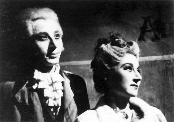 張瑞芳畫傳 39張老照片 從幼年到94歲 不同階段風采 見證美麗人生 張瑞芳畫傳 39張老照片 從幼年到94歲 不同階段風采 見證美麗人生