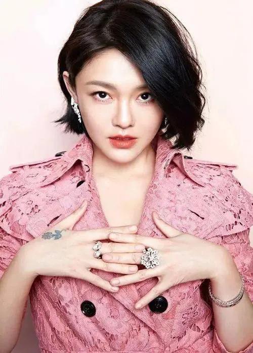 大S，倔強的站立