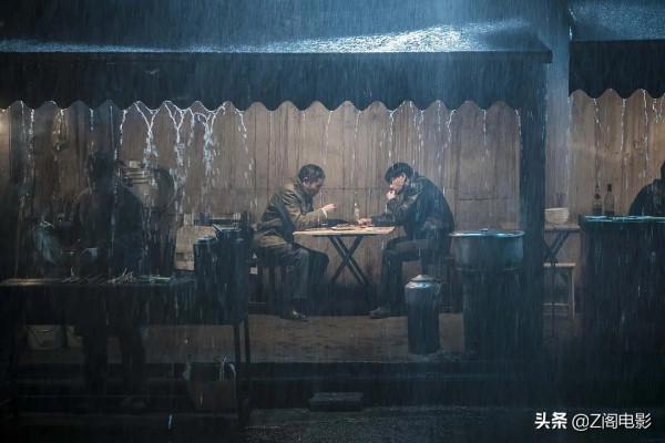 深度解析《暴雪將至》，從細節裡看餘國偉到底有沒有精神分裂？