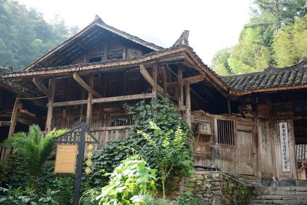 劃重點:城裡人去農村租房,租村集體的房和租農民的房哪個可靠? 劃重點:城裡人去農村租房,租村集體的房和租農民的房哪個可靠?